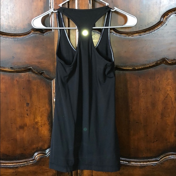 Lululemon Razorback tank - Picture 2 of 3